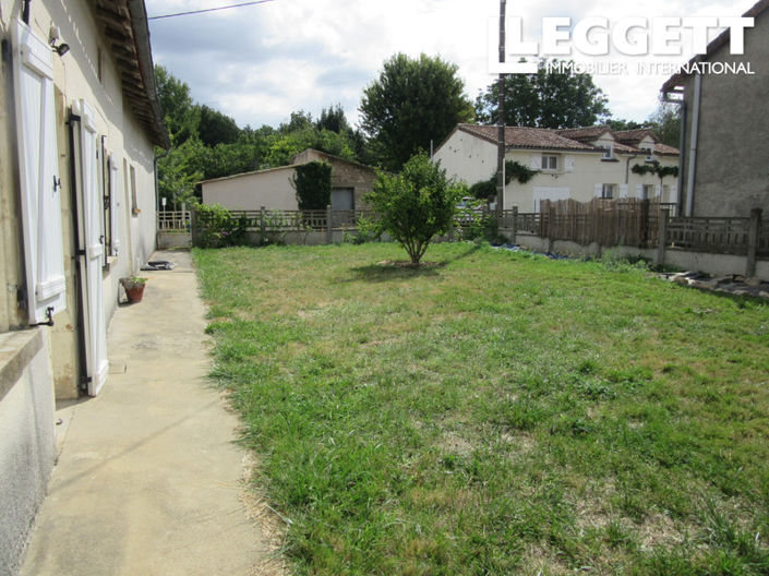 Image No.9-1 Bed House for sale