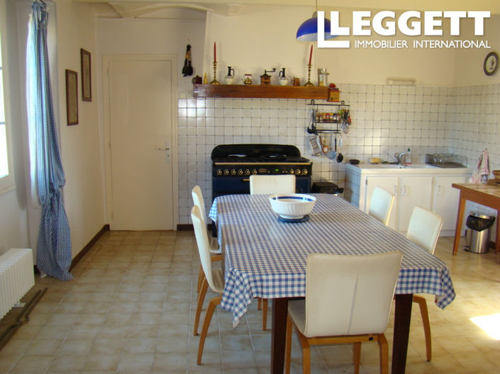 Image No.6-5 Bed House for sale