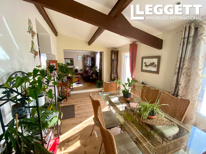 Image No.5-3 Bed House for sale