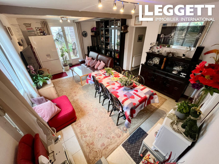 Image No.6-3 Bed House for sale