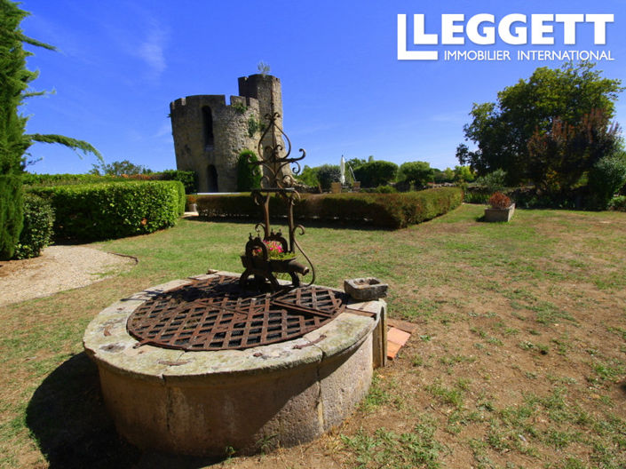 Image No.5-9 Bed Chateaux for sale