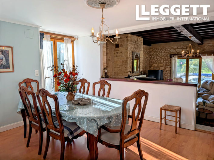 Image No.5-6 Bed House for sale