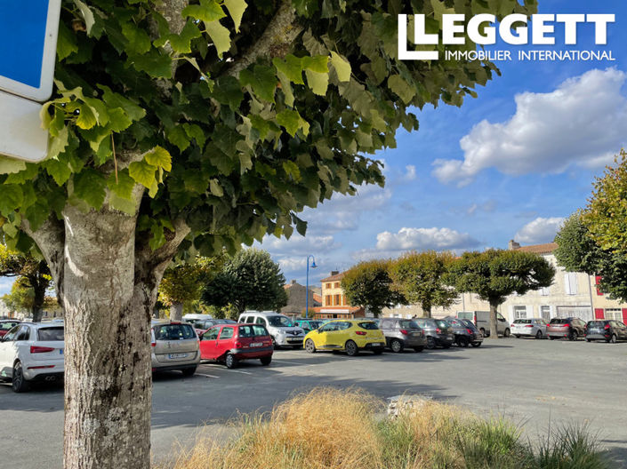 Image No.10-Commercial de 5 chambres à vendre à Brioux-sur-Boutonne