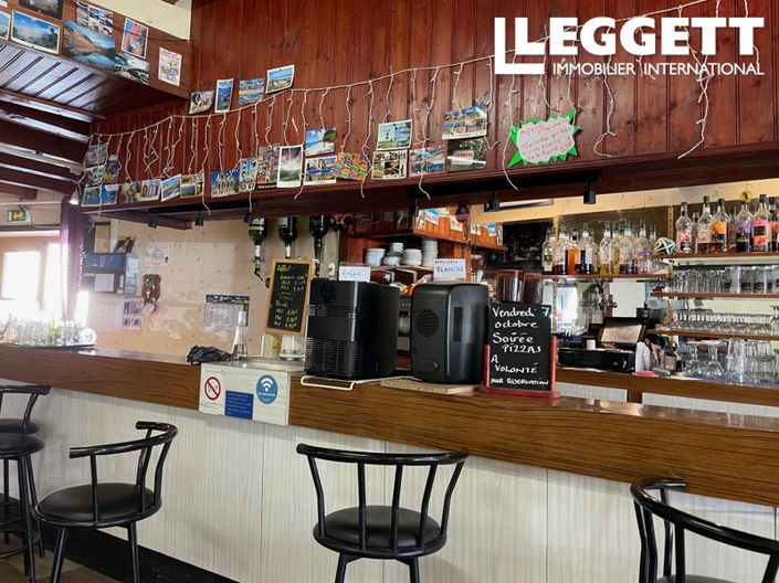 Image No.3-5 Bed Commercial for sale