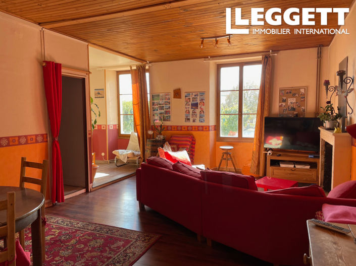 Image No.7-5 Bed Commercial for sale