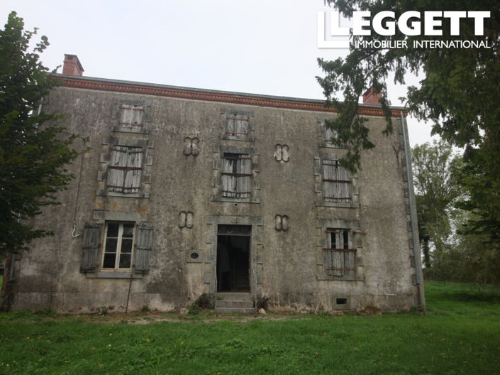 Image No.2-4 Bed House for sale