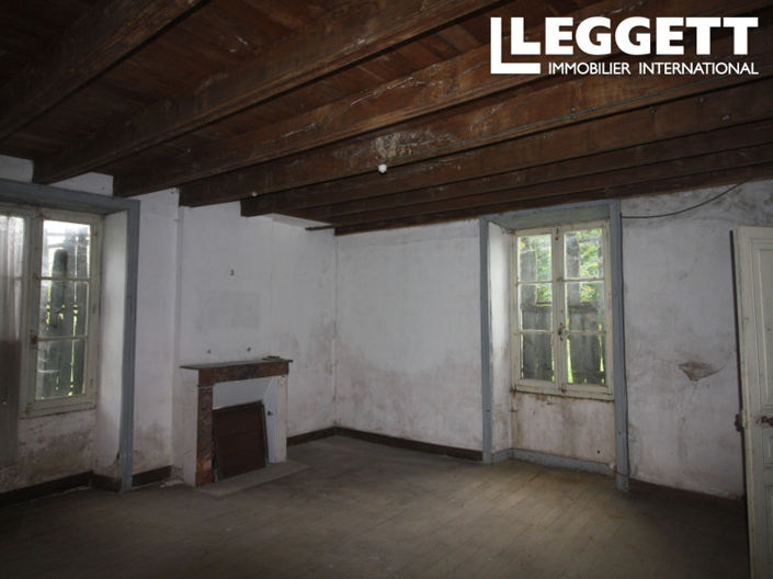 Image No.8-4 Bed House for sale