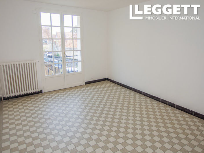 Image No.4-2 Bed House for sale