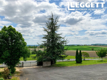 ahr0chm6ly9jzg4uagvzdglhlmltbw8vaw1hz2uvvevom