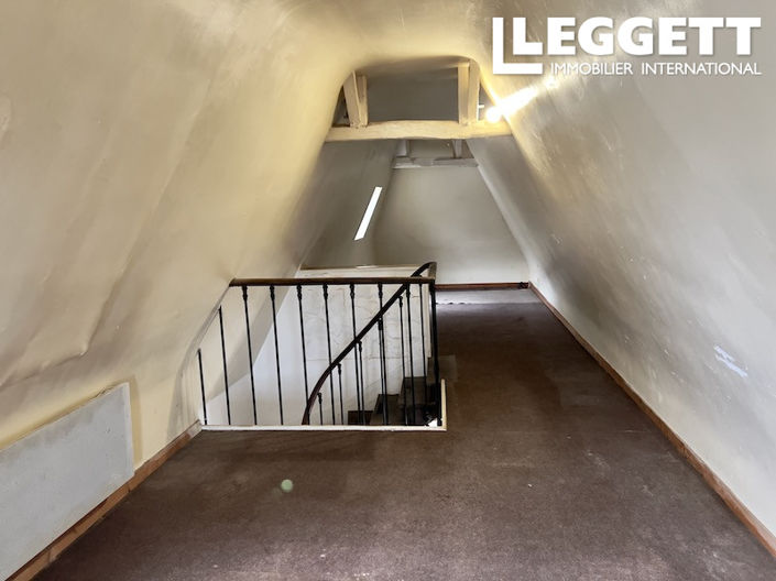 Image No.6-4 Bed House for sale