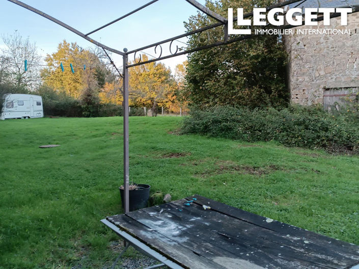 Image No.10-2 Bed House for sale