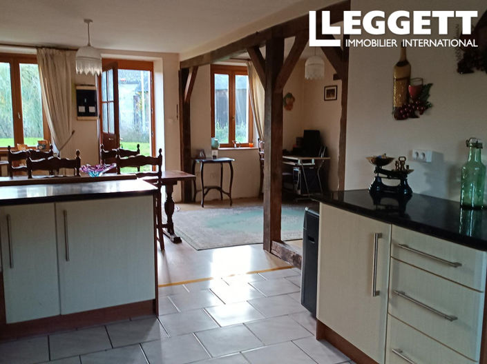 Image No.9-2 Bed House for sale