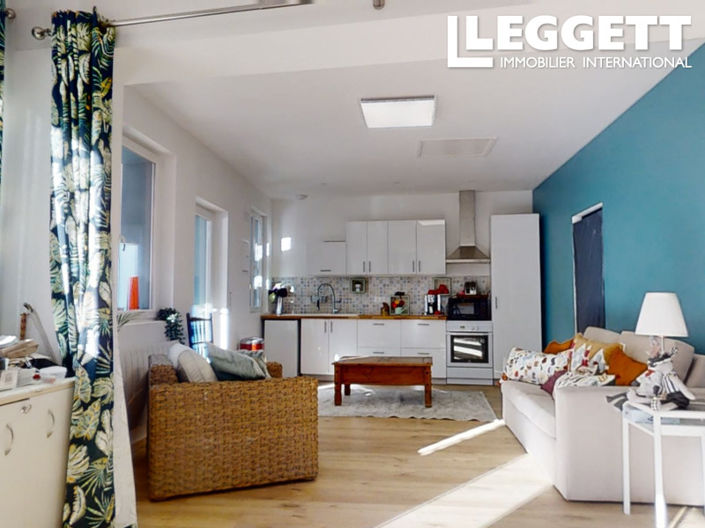 Image No.7-5 Bed House for sale