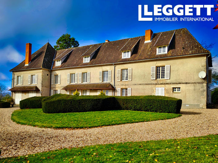 Image No.1-Châteaux de 7 chambres à vendre à Chamboret