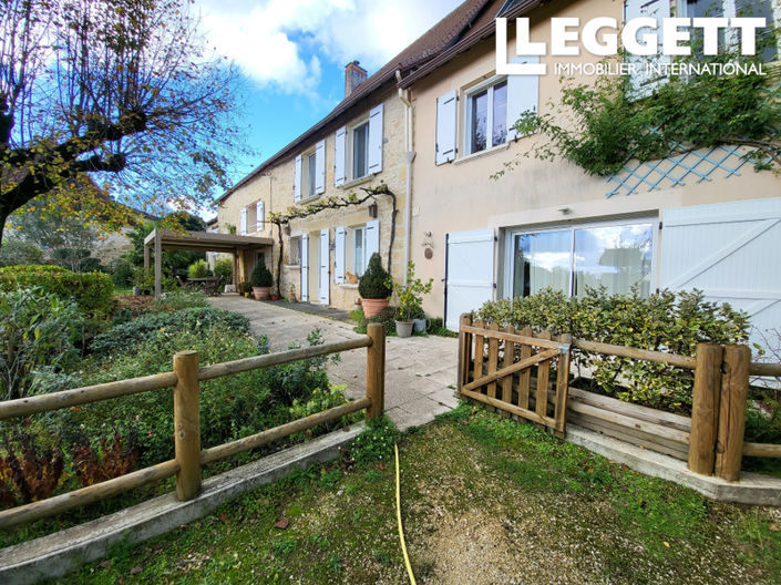 Image No.10-5 Bed House for sale