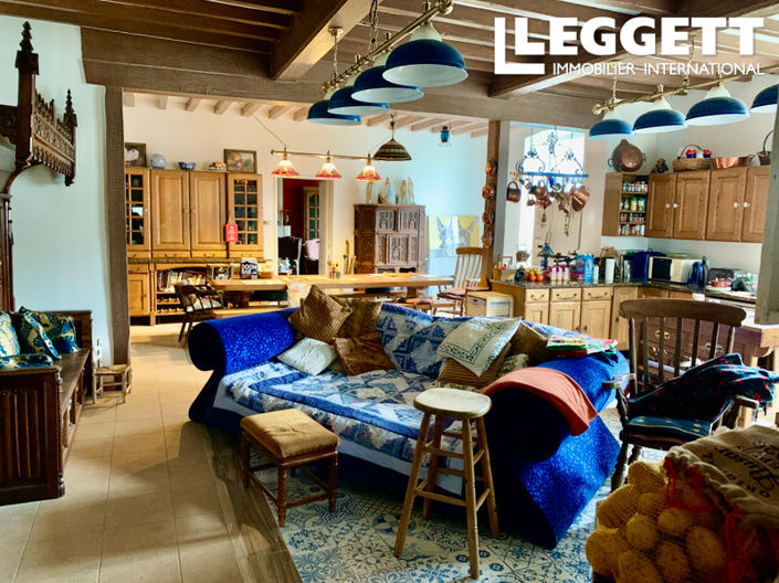 Image No.7-Maison de 10 chambres à vendre à Bois