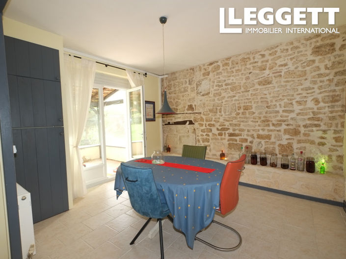 Image No.2-6 Bed House for sale