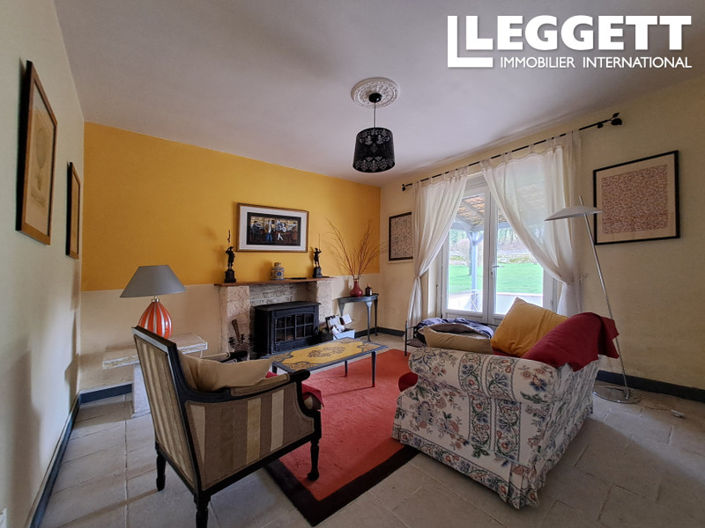 Image No.4-6 Bed House for sale