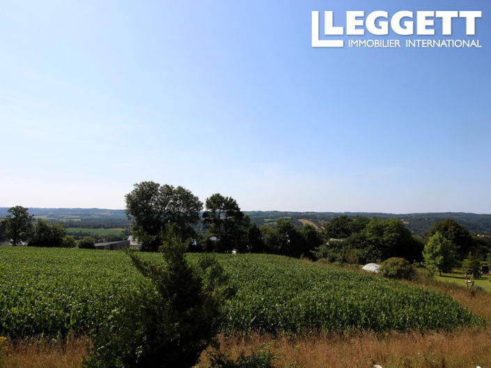 Image No.2-Maison de 2 chambres à vendre à Lennon