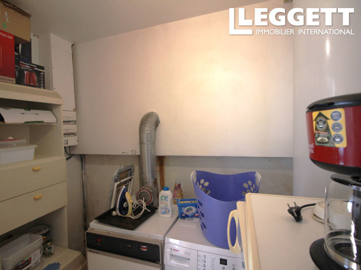 Image No.6-2 Bed House for sale