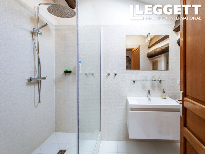 Image No.10-1 Bed Apartment for sale