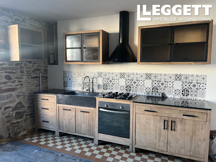 Image No.3-2 Bed House for sale