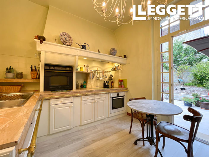 Image No.4-5 Bed House for sale