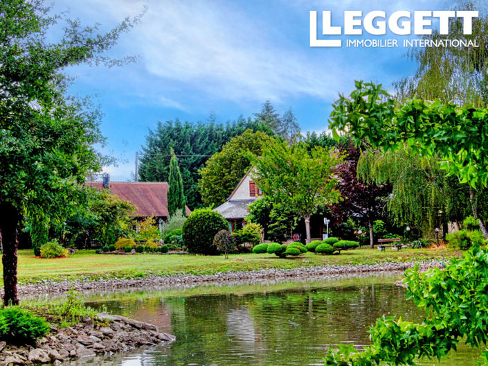 Image No.6-6 Bed House for sale