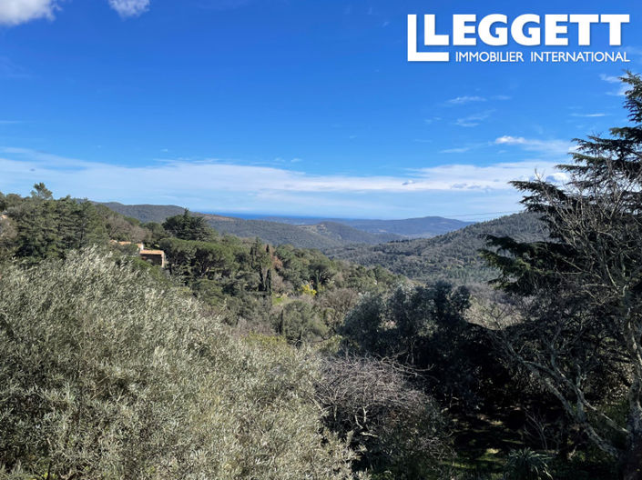 Image No.3-Terre à vendre à La Garde-Freinet