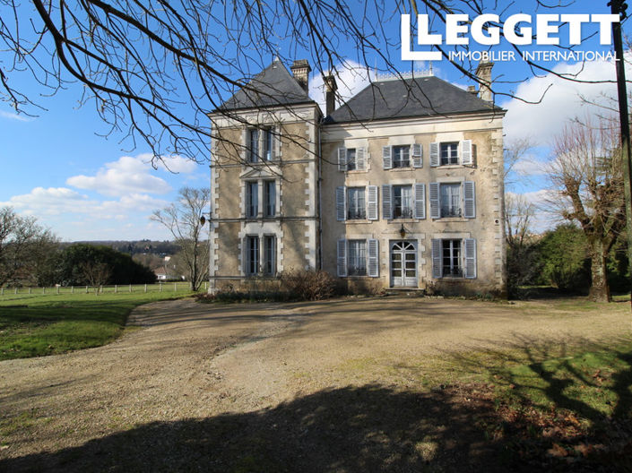 Image No.1-Maison de 7 chambres à vendre à Confolens