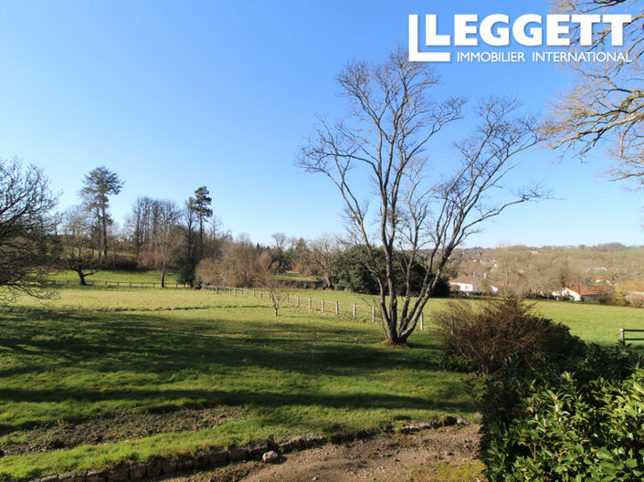 Image No.10-Maison de 7 chambres à vendre à Confolens