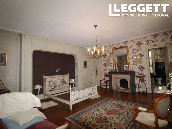 Image No.6-Maison de 7 chambres à vendre à Confolens