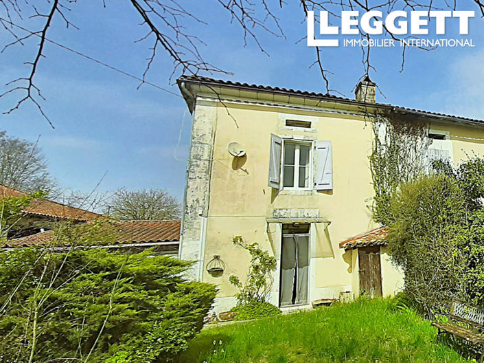 Image No.1-Maison de 3 chambres à vendre à Coutures