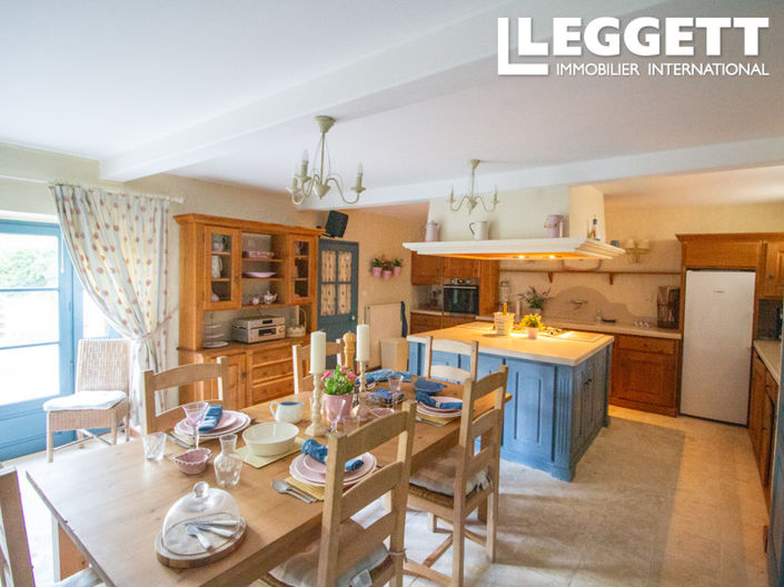 Image No.4-9 Bed House for sale