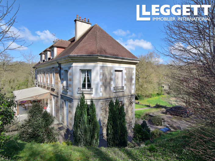 Image No.3-9 Bed Chateaux for sale