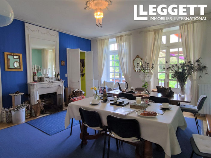 Image No.6-9 Bed Chateaux for sale