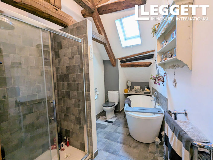 Image No.8-7 Bed Land for sale