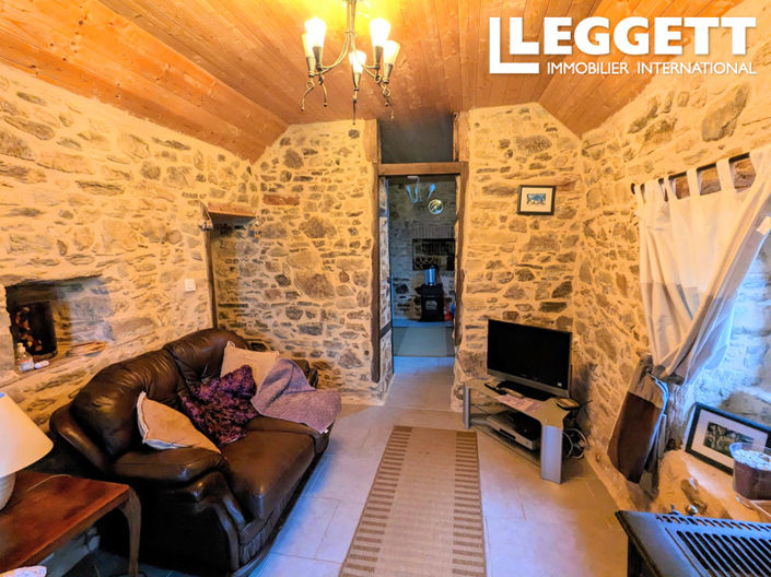 Image No.9-7 Bed Land for sale