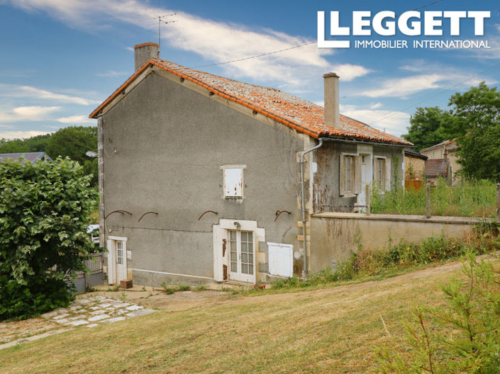 Image No.10-3 Bed House for sale