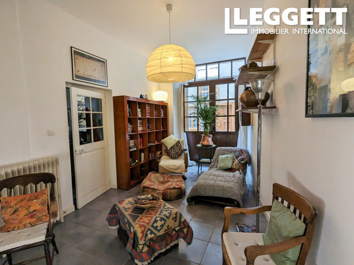 Image No.6-4 Bed House for sale