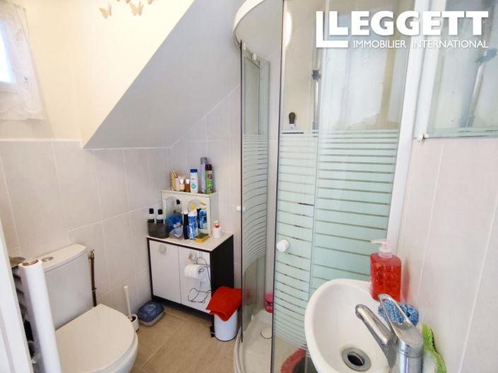 Image No.9-3 Bed House for sale