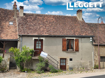 1 - Saint-Benoît-du-Sault, House