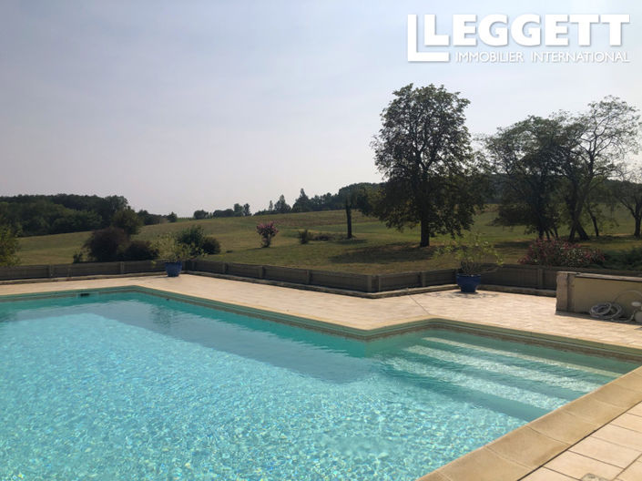 Image No.2-7 Bed House for sale