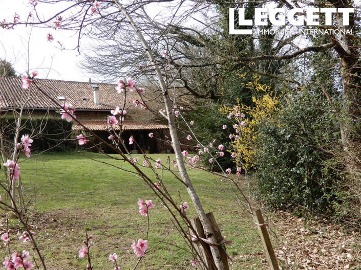 Image No.10-Maison de 4 chambres à vendre à Les Salles-Lavauguyon