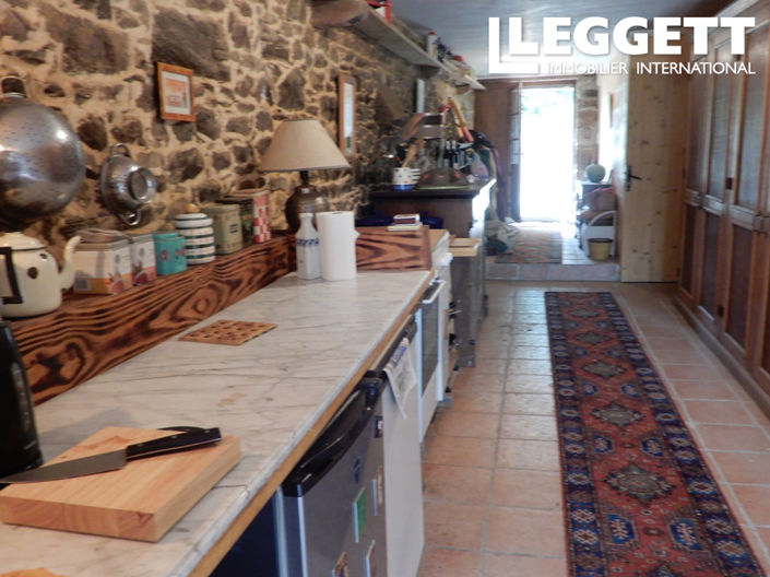 Image No.2-Maison de 4 chambres à vendre à Les Salles-Lavauguyon