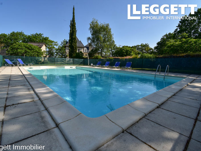 Image No.6-6 Bed House for sale