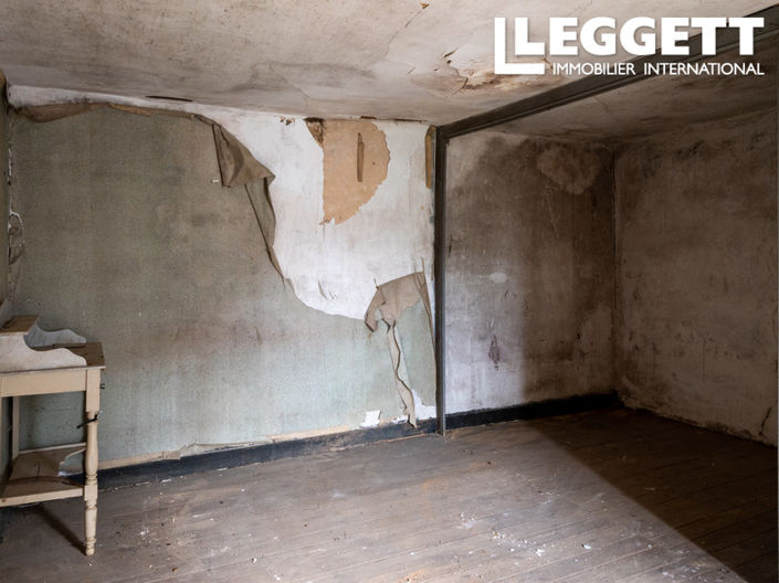 Image No.7-4 Bed House for sale