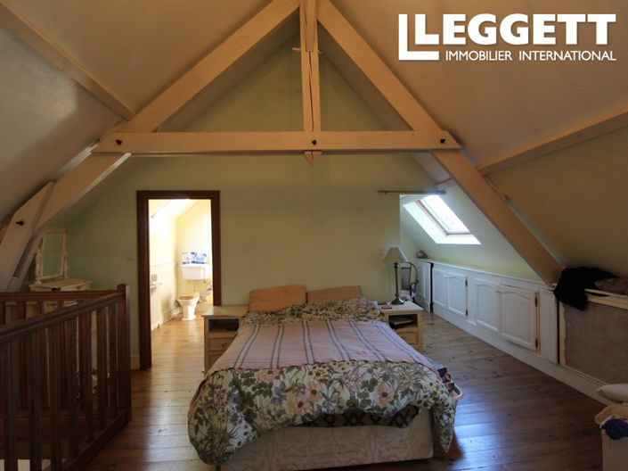 Image No.4-4 Bed House for sale