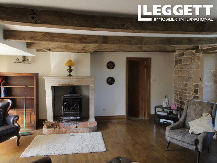 Image No.9-4 Bed House for sale