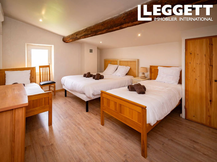 Image No.5-4 Bed House for sale